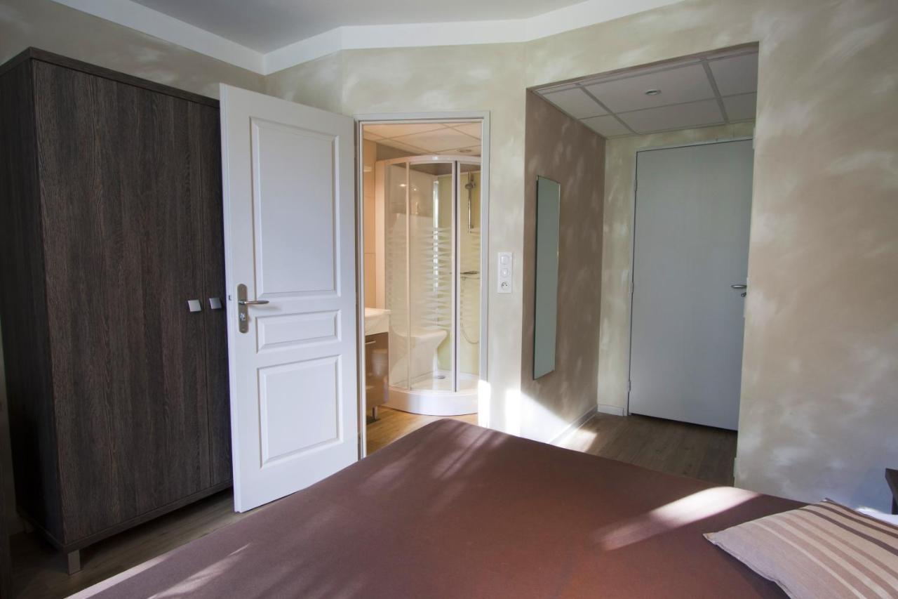 Logis La Residence Le Val d'Ajol Bagian luar foto